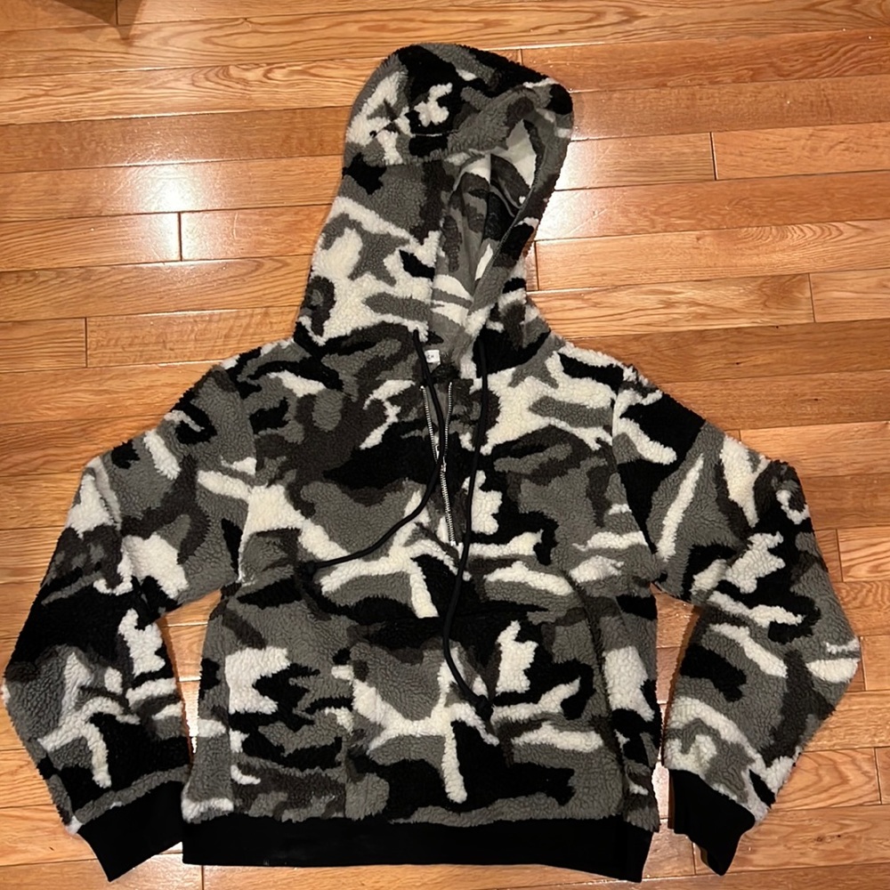 Fleece camo quarter zip